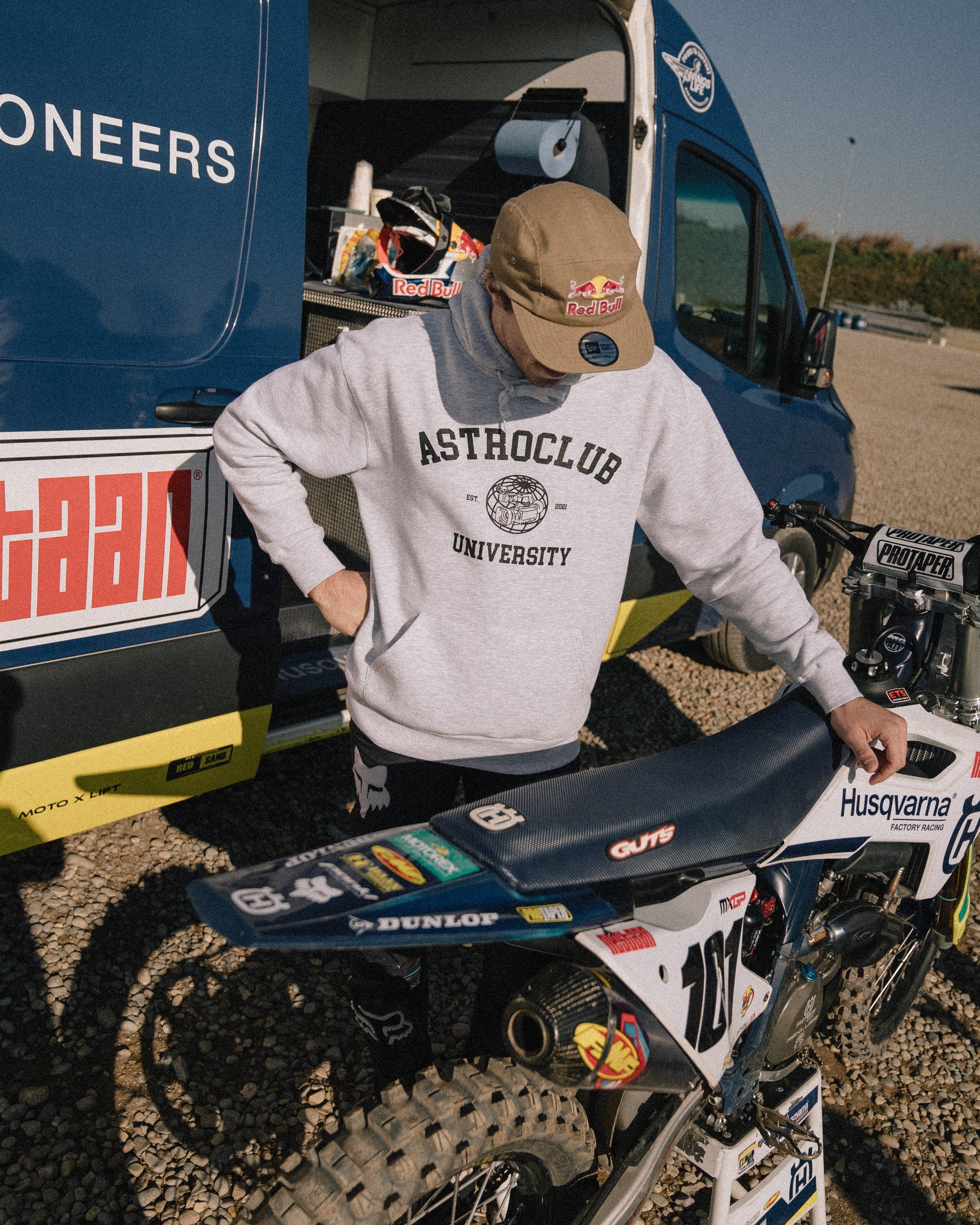 Astro University Hoodie - Il mio negozio